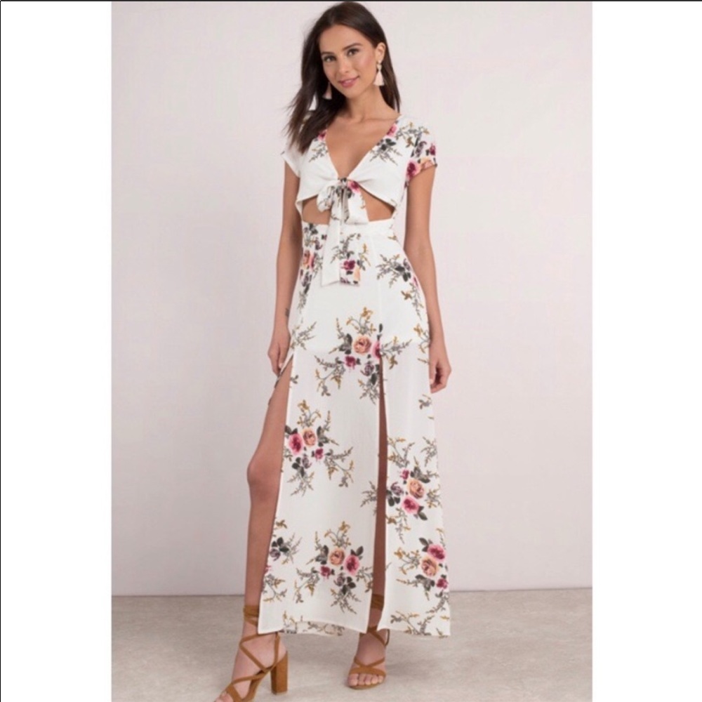Tobi Blue Blush floral maxi wrap dress